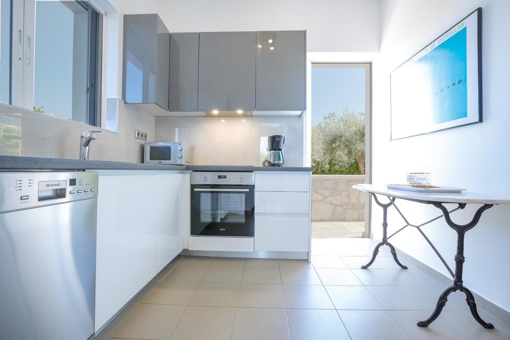 Messinian Blue Seaside Villa