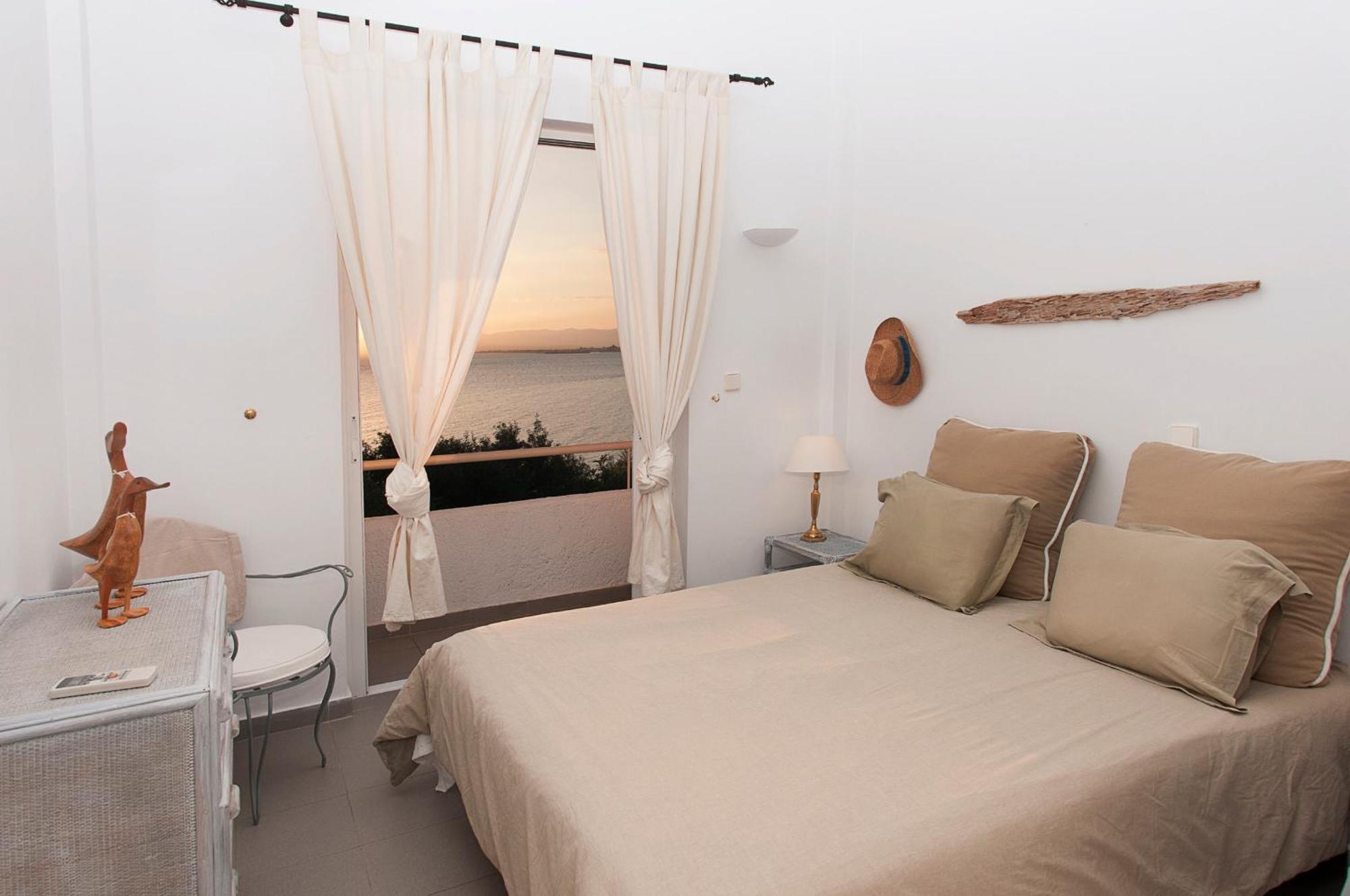 Messinian Blue Seaside Villa Kalamata